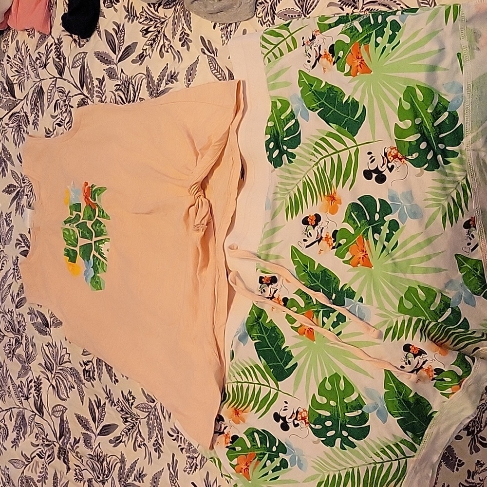 Tropical Mickey Disney set